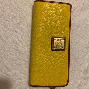 SOLD Dooney & Bourke Wallet